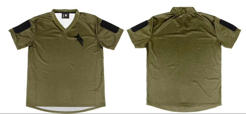 Duc Storm Field Tops