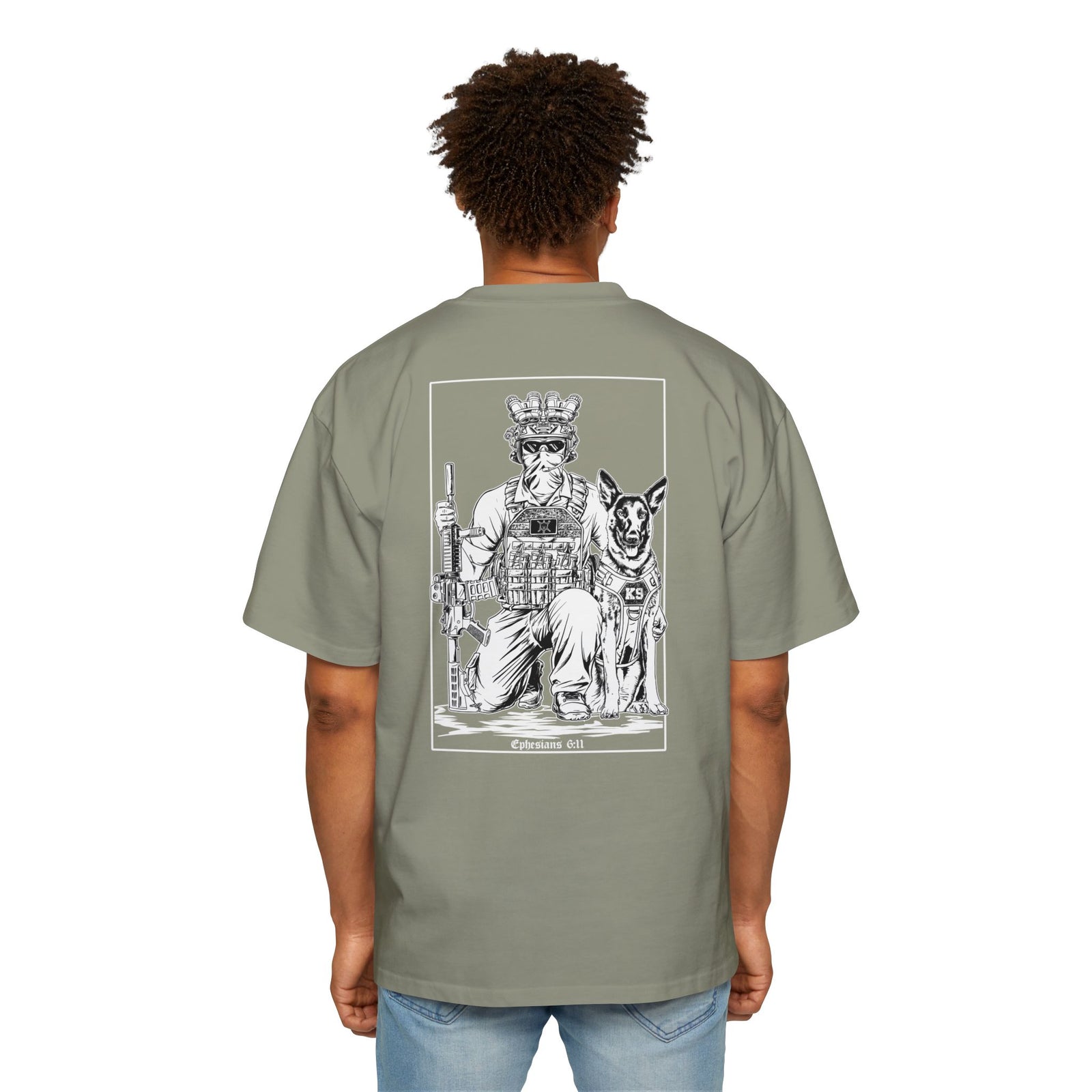 Mal Eph. 6:11 Oversized T-Shirt